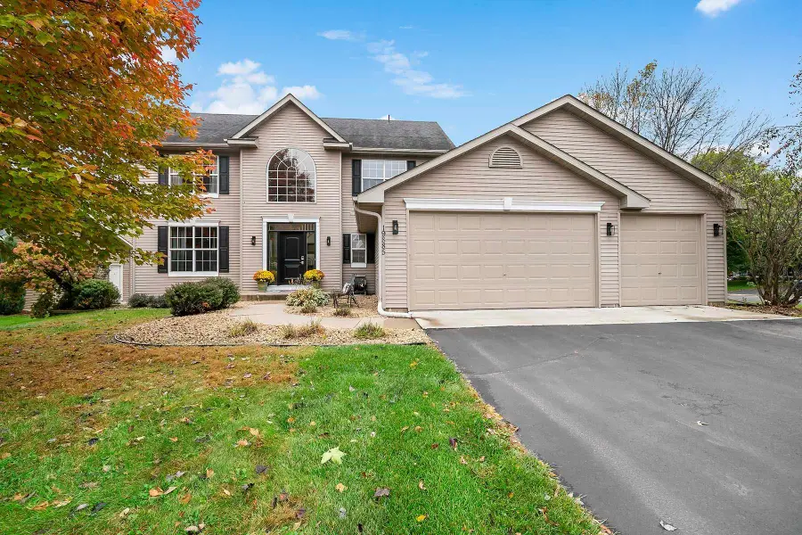 19885 Evensong Court, Farmington, MN 55024 - #2