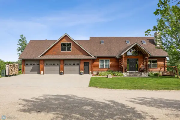 25712 15th Avenue N, Hawley, MN 56549