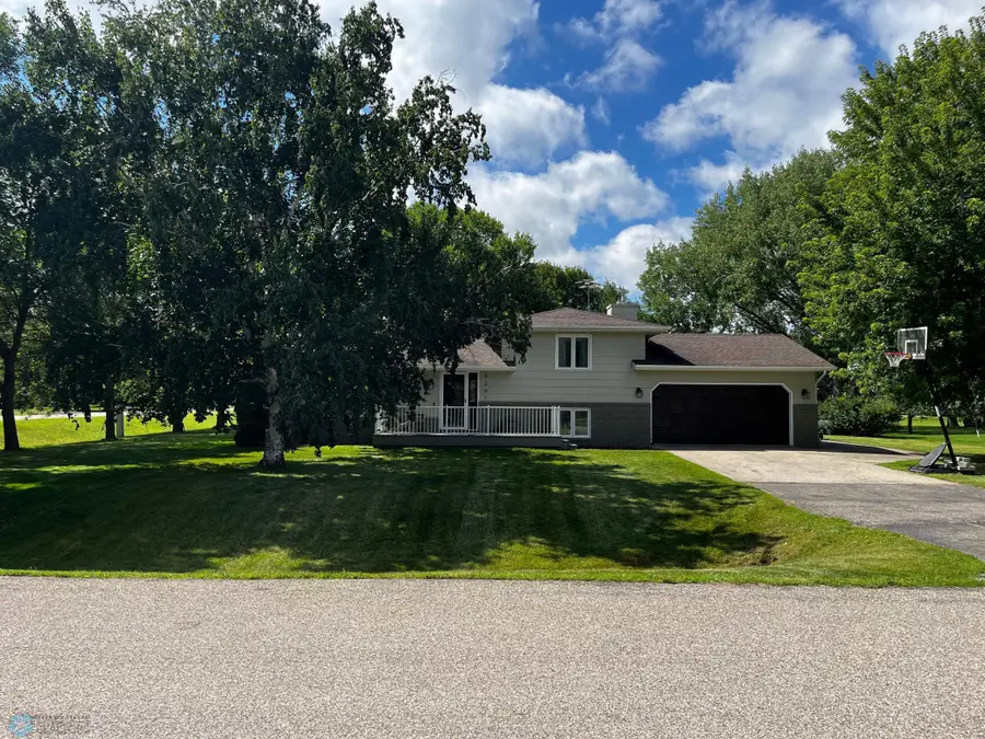 6201 9th Street N, Moorhead, MN 56560 - Image #2