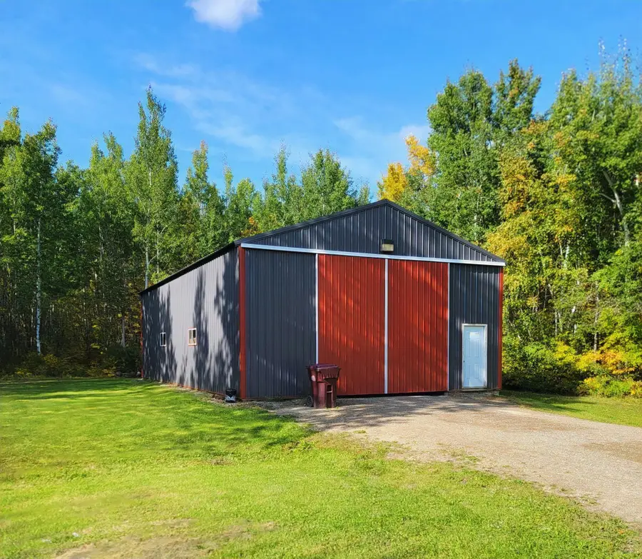 1041 29th Avenue Sw, Baudette, MN 56623 - #3