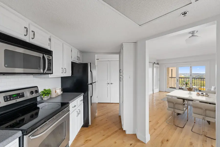 20 2nd Street Ne #P1802, Minneapolis, MN 55413 - Image #2