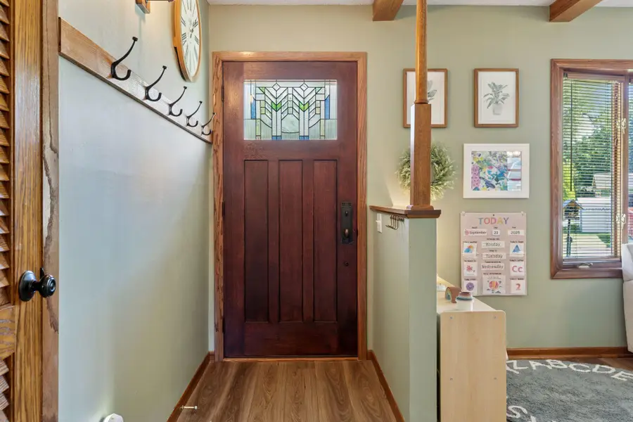 9917 Brookside Circle, Bloomington, MN 55431 - Image #2