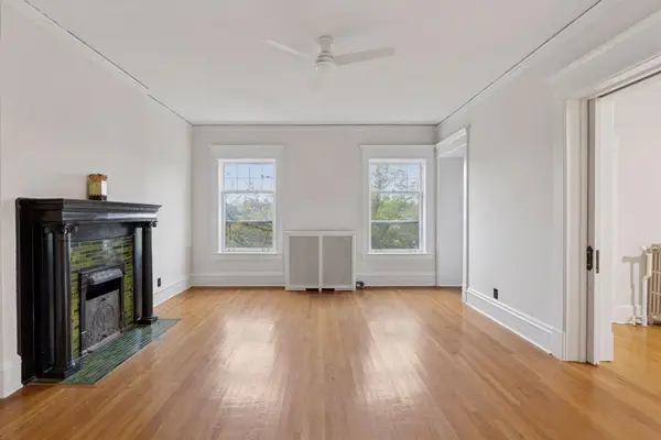 614 Grand Avenue #3EE, Saint Paul, MN 55102