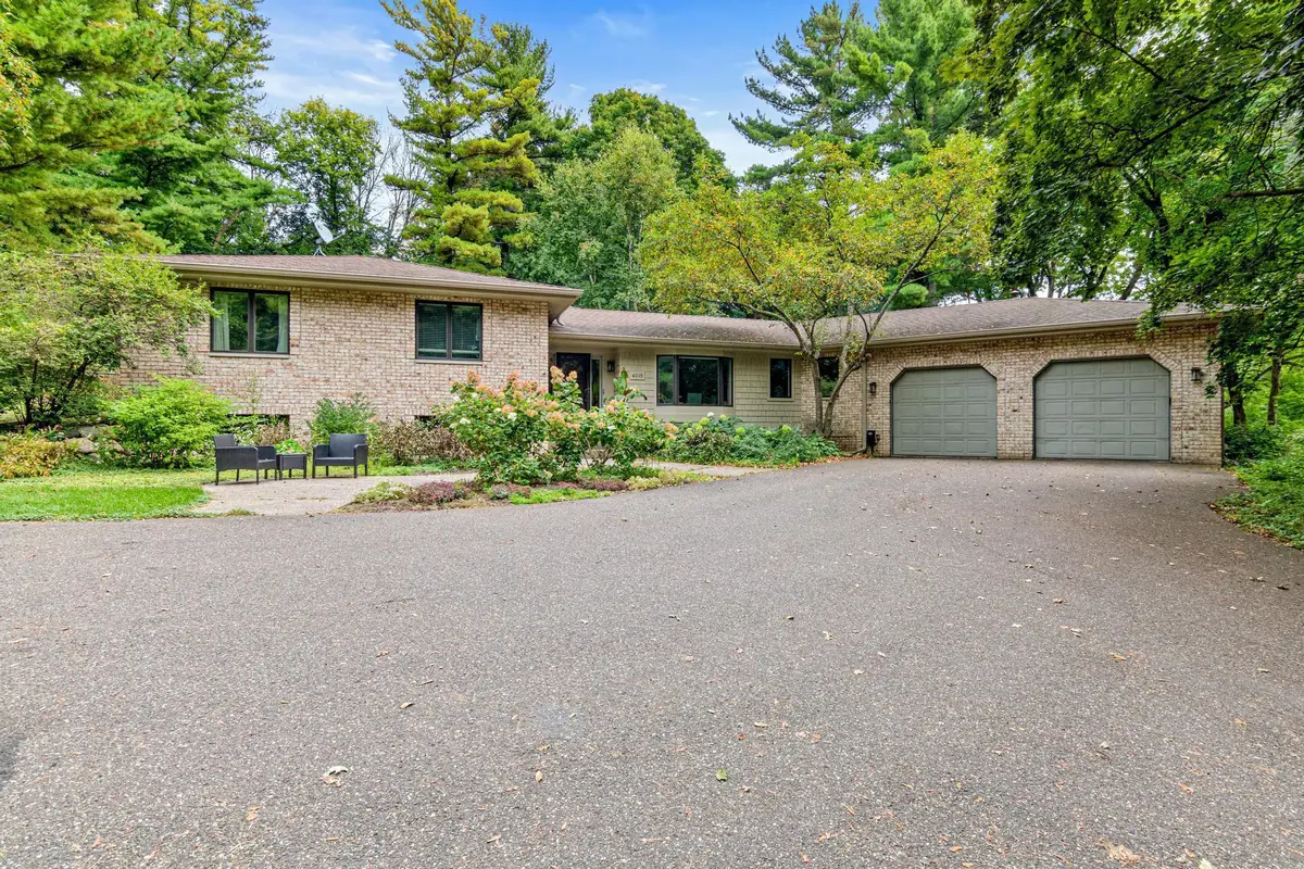 4015 E Valley Road, Deephaven, MN 55391 - Image #1