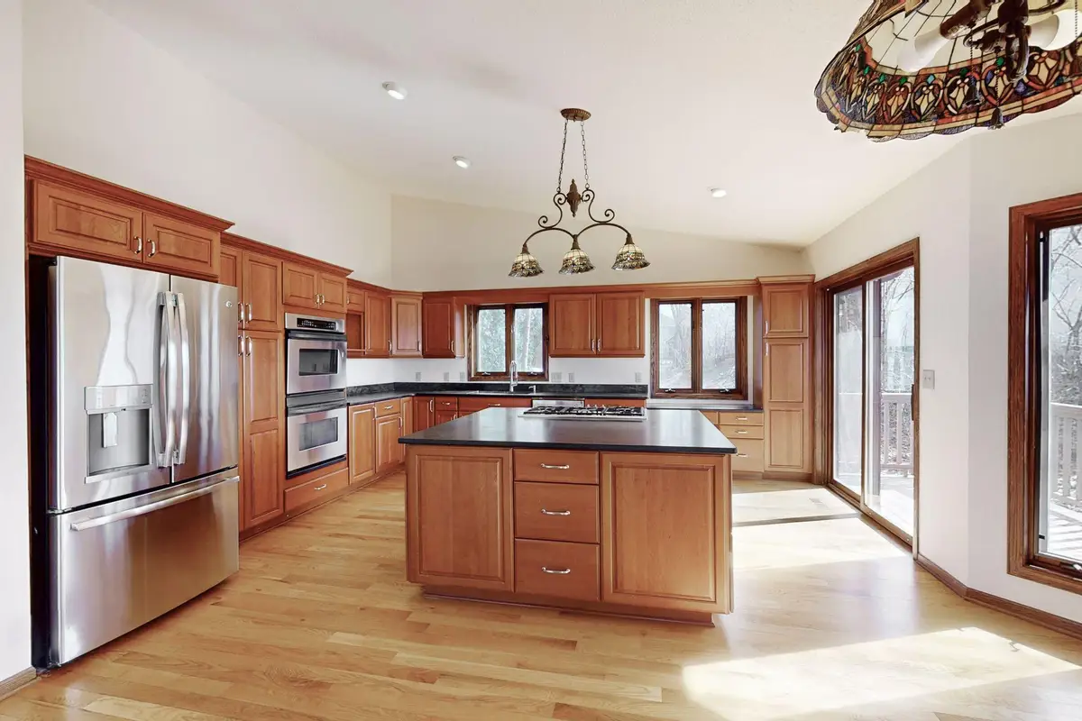 1208 Edgewater Avenue, Arden Hills, MN 55112 - #1