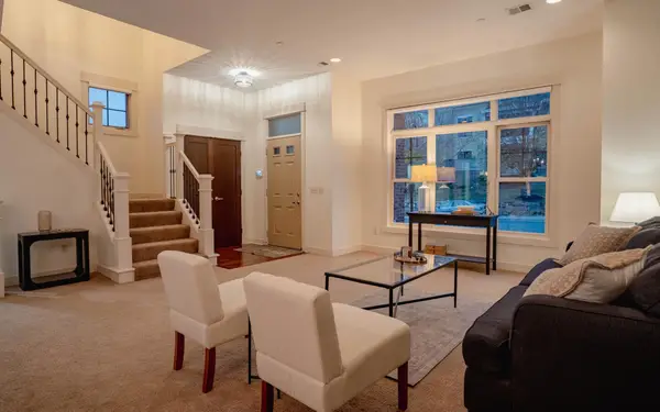 714 Linden Street, Mendota Heights, MN 55118