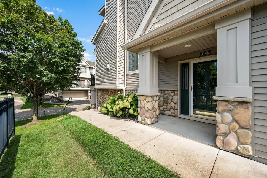 11125 Baltimore Street Ne #L, Blaine, MN 55449 - Image #2