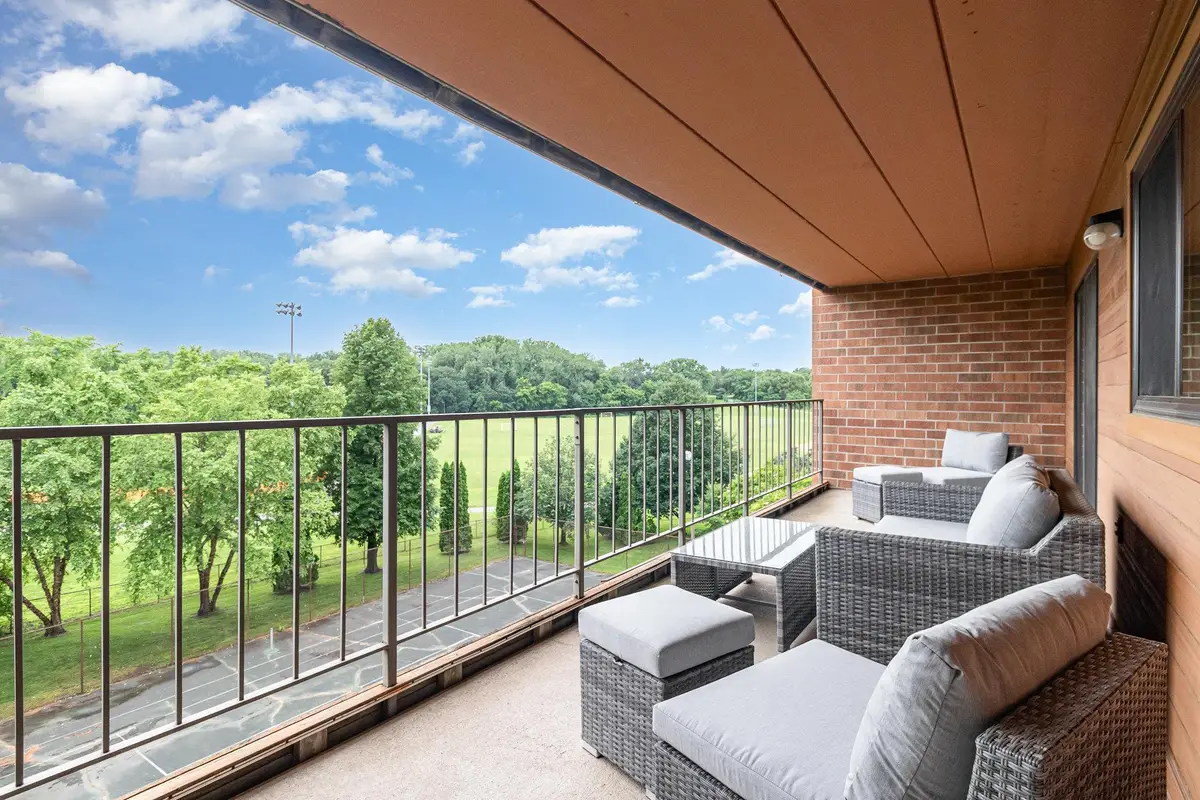 3320 Louisiana Avenue S #410, Saint Louis Park, MN 55426 - Image #1