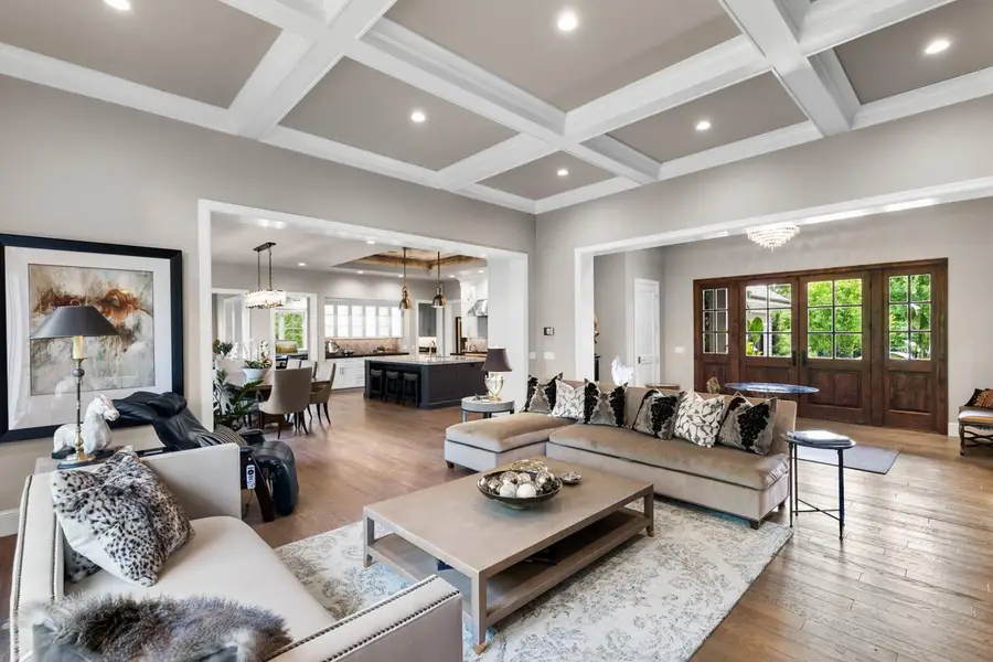 1595 Locust Hills Circle, Wayzata, MN 55391 - Image #3