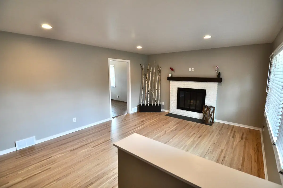 8439 Oakland Avenue S, Bloomington, MN 55420 - Image #1