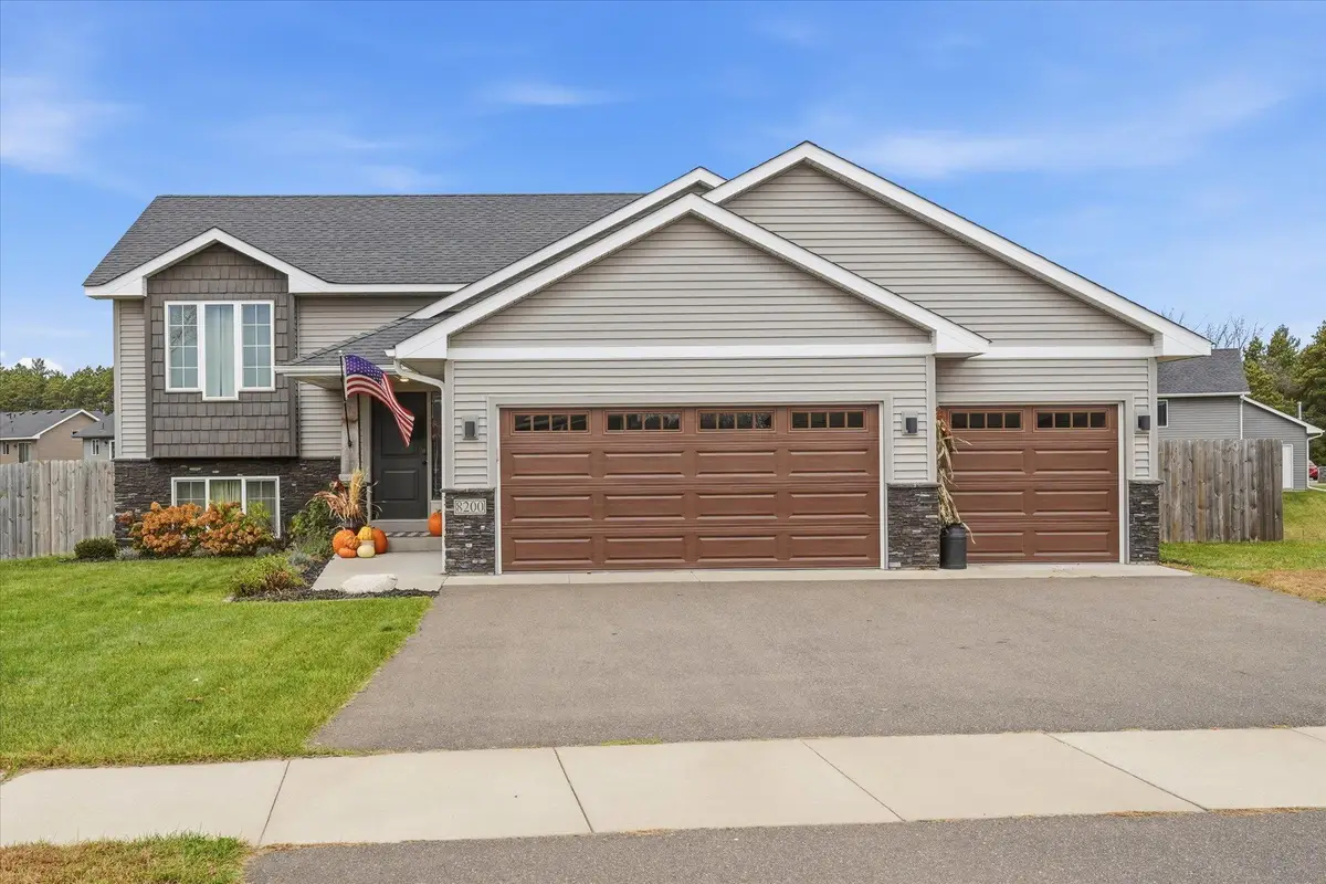 8200 Hummingbird Lane, North Branch, MN 55056 - Image #1