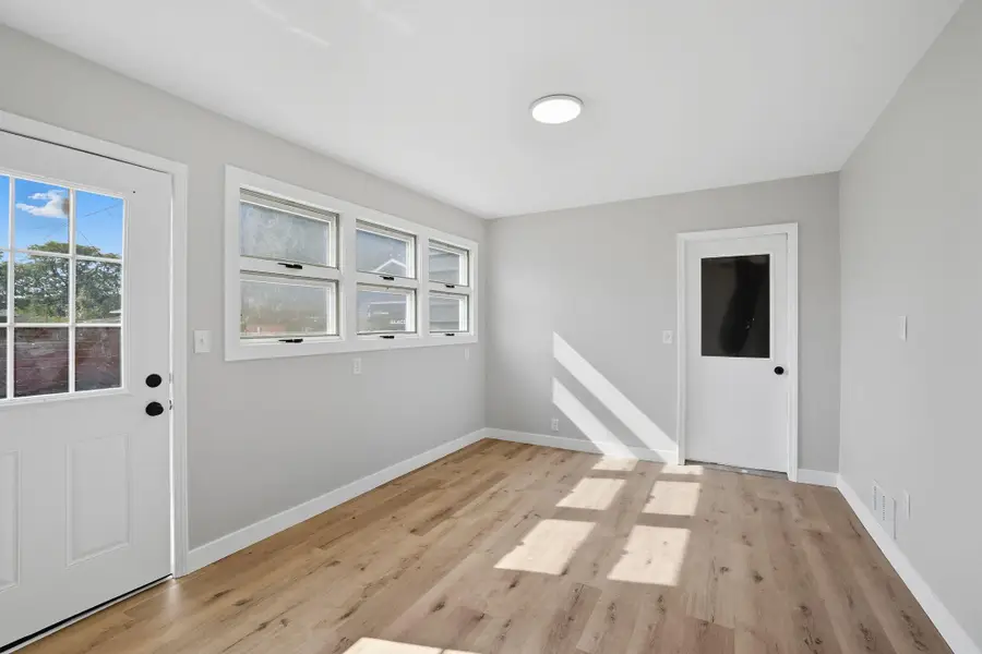 259 Cossairt Avenue W, Eden Valley, MN 55329 - Image #3