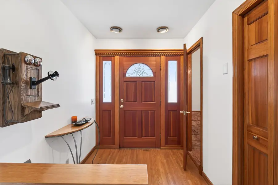 55 Interlachen Drive, Excelsior, MN 55331 - Image #2