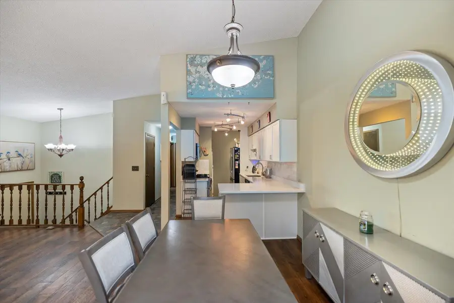 1266 Deercliff Lane, Eagan, MN 55123 - Image #3