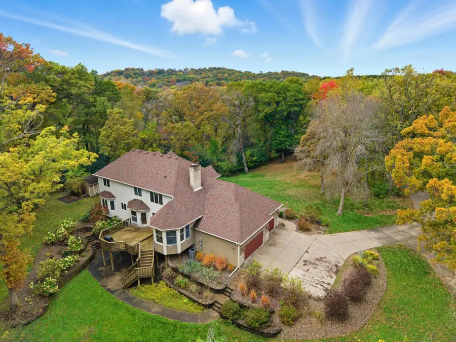 553 Omaha Road, Troy, WI 54016 - Image #2