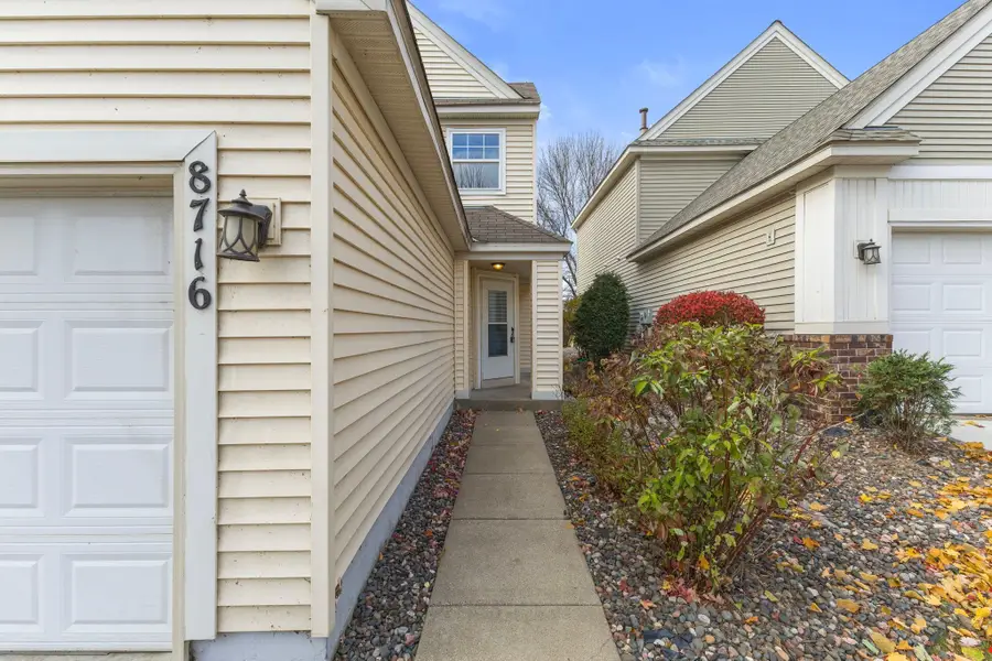 8716 N Bay Drive, Chanhassen, MN 55317 - Image #3