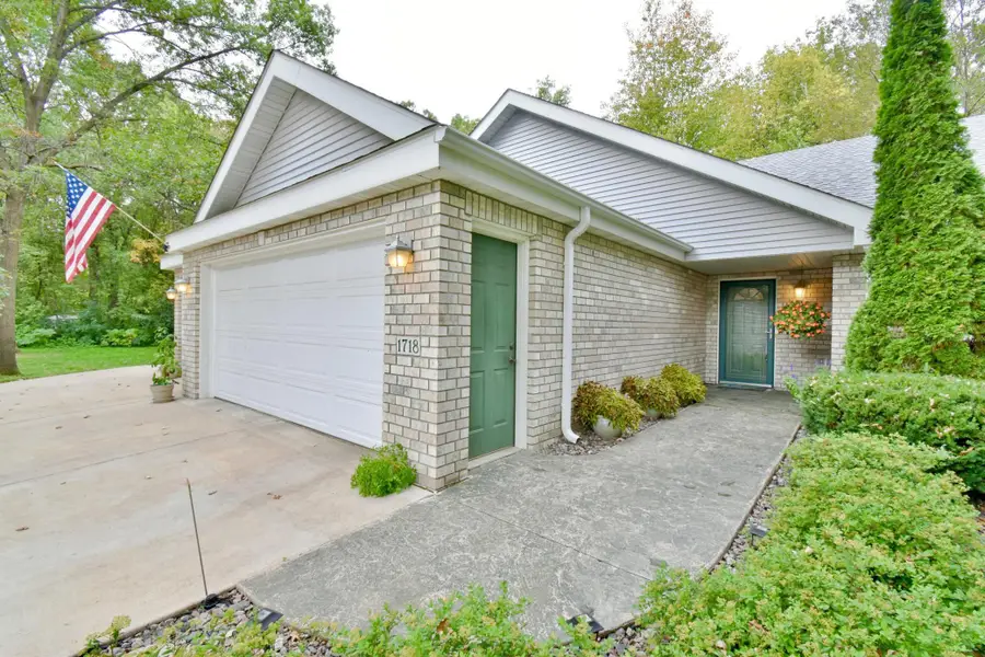 1718 Maple Court, Saint Cloud, MN 56304 - Image #2