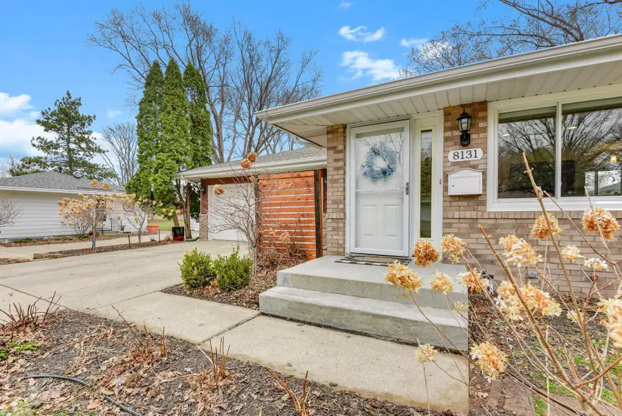 8131 Vincent Avenue S, Bloomington, MN 55431 - #3