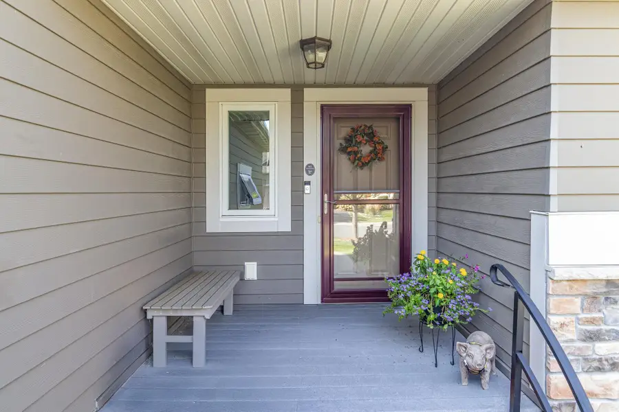 1042 Wyncrest Court, Woodbury, MN 55129 - #2