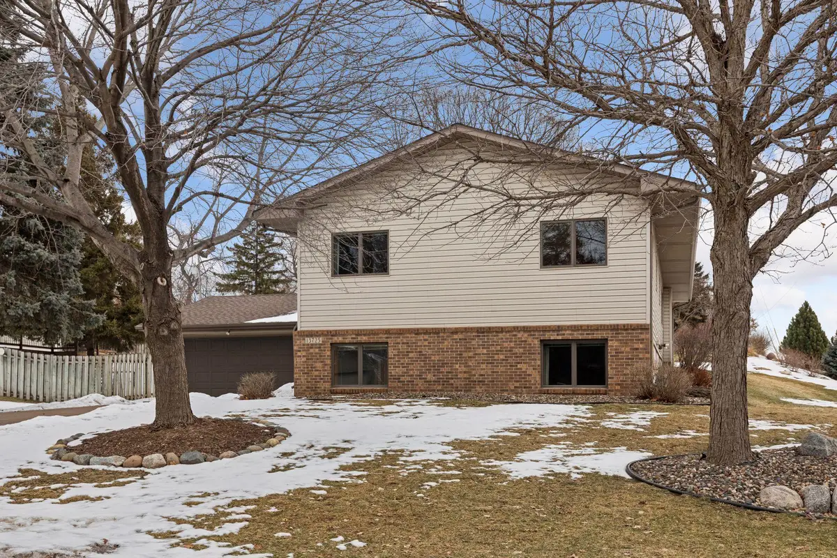 13725 Oakland Drive, Burnsville, MN 55337 - Image #1