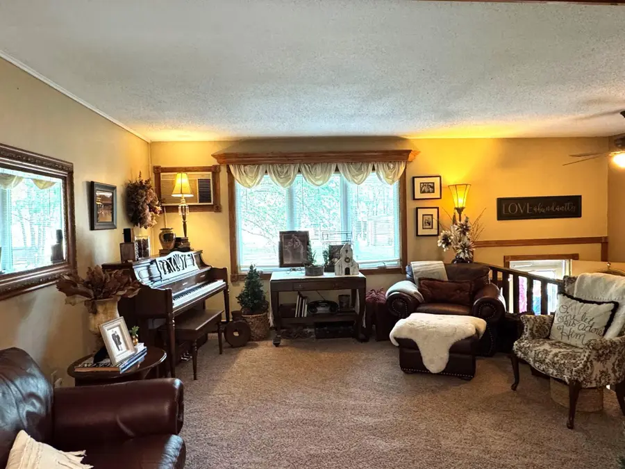 21136 State Highway 89, Roseau, MN 56751 - #2