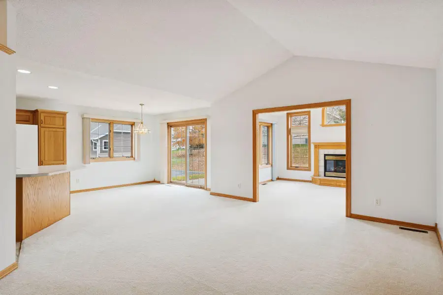 6109 Creekview Lane N, Brooklyn Park, MN 55443 - Image #3