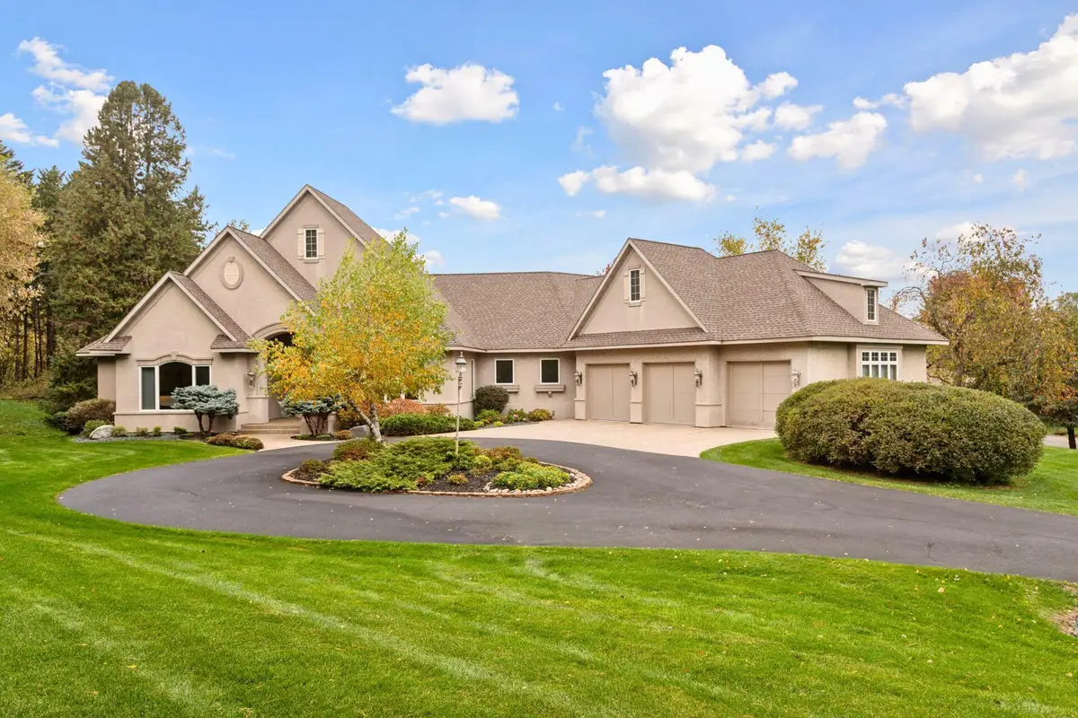 266 Troon Court, Troy, WI 54016 - Image #1