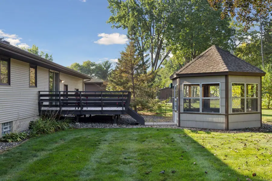 7041 Georgia Avenue N, Brooklyn Park, MN 55428 - Image #2