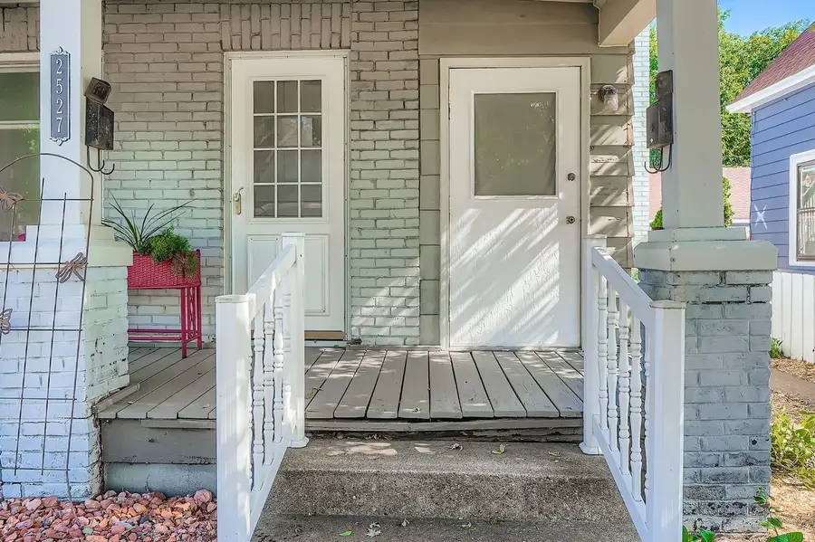 2527 University Avenue Ne, Minneapolis, MN 55418 - Image #3