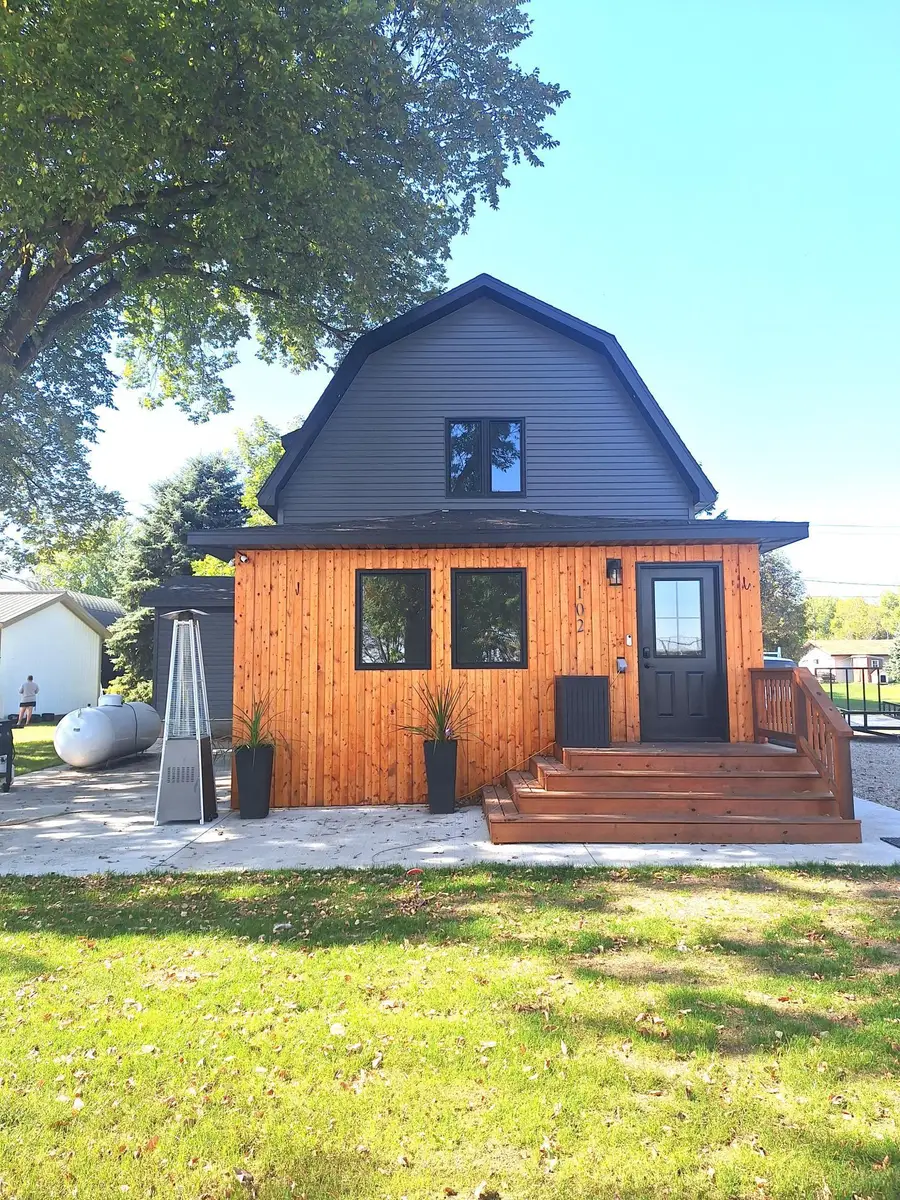 102 4th Street N, Fairmount, ND 58030 - Image #3