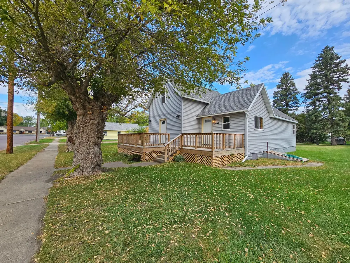 2737 Mill Street, Slayton, MN 56172 - Image #1