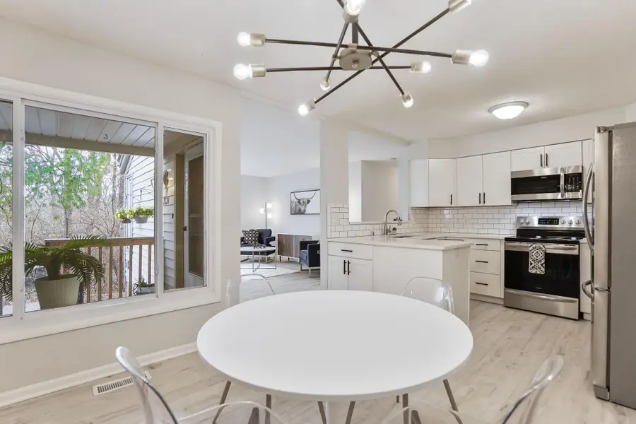 7534 Landau Drive, Bloomington, MN 55438 - Image #3