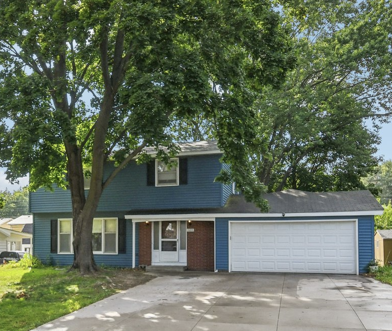 125 Battle Creek Place, Saint Paul, MN 55119 - Image #2