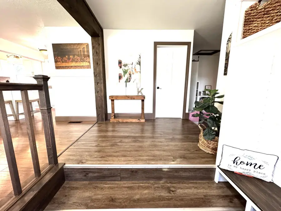 21522 380th Street Se, Erskine, MN 56535 - Image #2