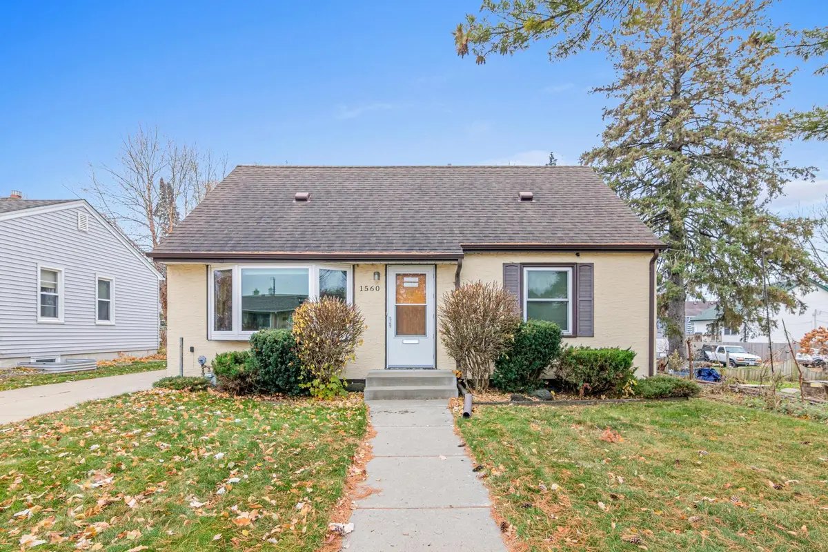 1560 Nebraska Avenue E, Saint Paul, MN 55106 - Image #1