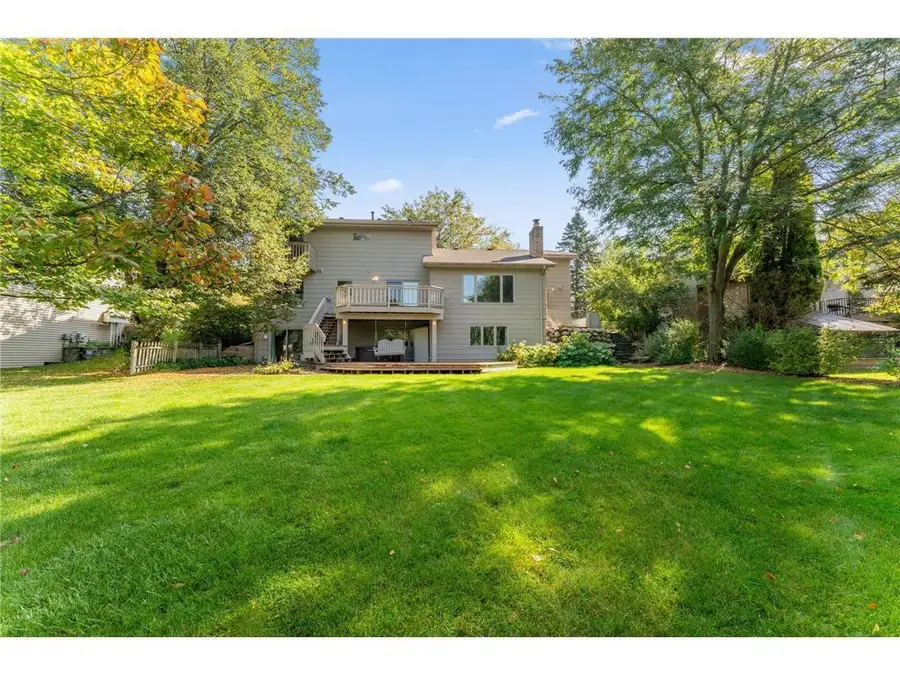 5815 Turtle Lake Road, Shoreview, MN 55126 - Image #2