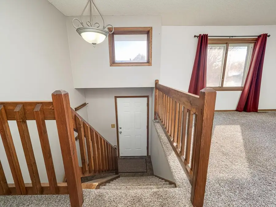 3 Golden Oak Drive, Circle Pines, MN 55014 - Image #3