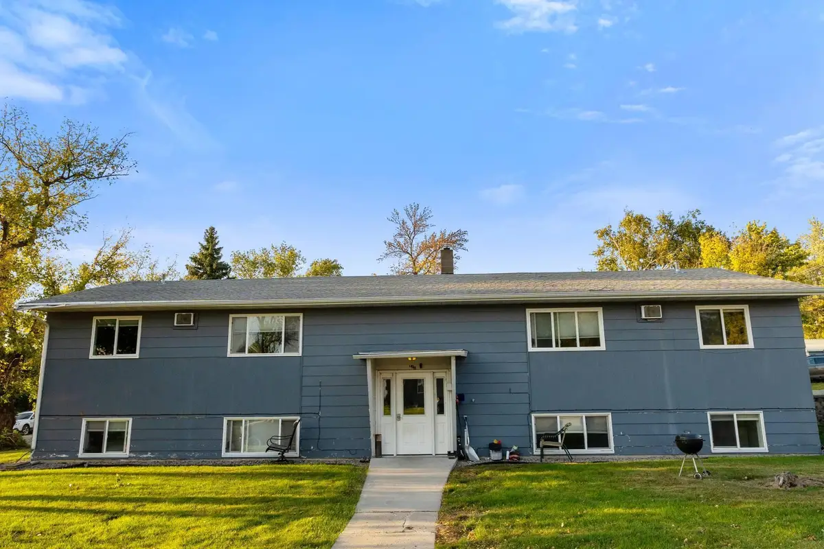 122 1st Street Nw, Mayville, ND 58257 - Image #1