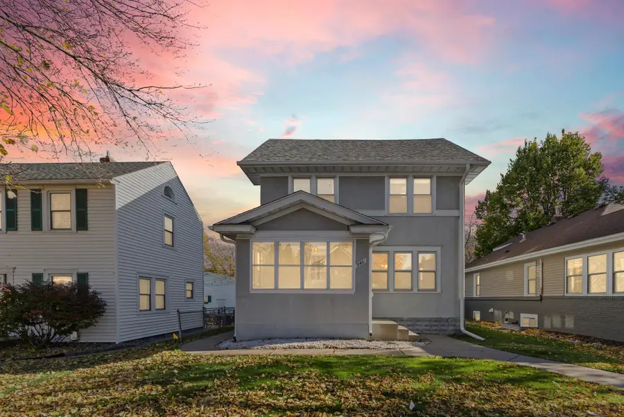 946 Smith Avenue S, West Saint Paul, MN 55118 - Image #2