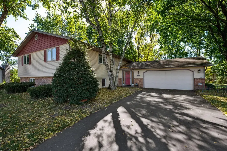 10521 Lake Fall Drive, Eden Prairie, MN 55347 - #3