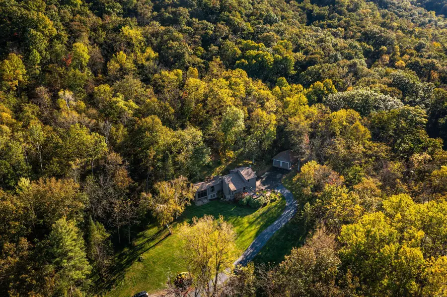 7030 Birchwood Drive, La Crescent, MN 55947 - #2