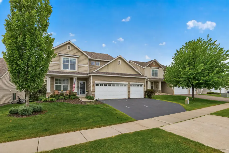 656 Lake Ridge Drive, Woodbury, MN 55129 - #2