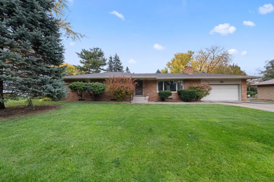 1756 Fry Street, Falcon Heights, MN 55113 - Image #2