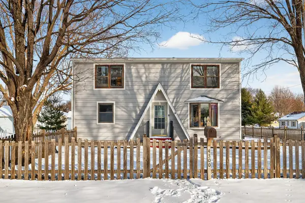 4300 Brunswick Avenue N, Crystal, MN 55422