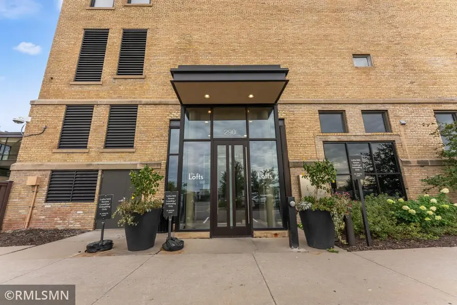 290 Market Street #811, Minneapolis, MN 55405 - Image #2