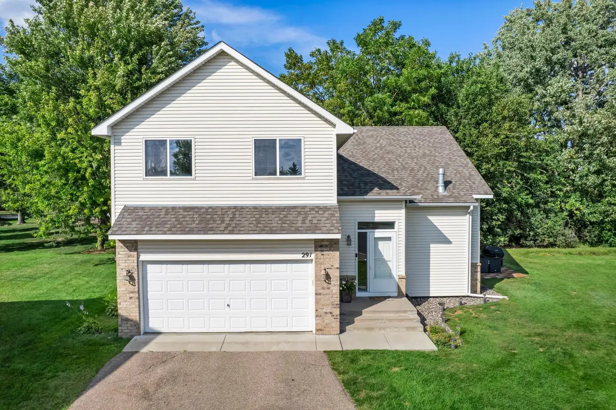 291 Appleblossom Lane E, Shakopee, MN 55379 - Image #1