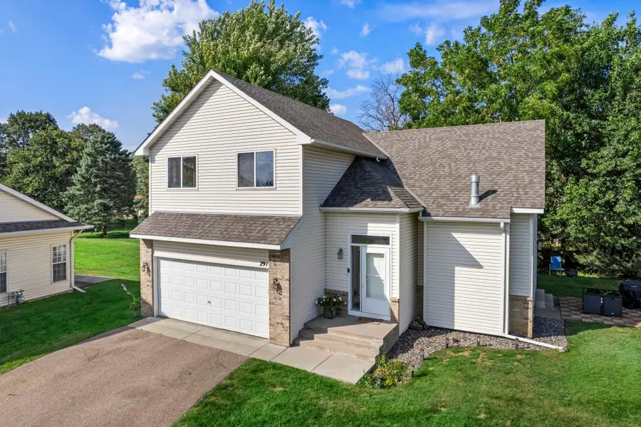 291 Appleblossom Lane E, Shakopee, MN 55379 - Image #2