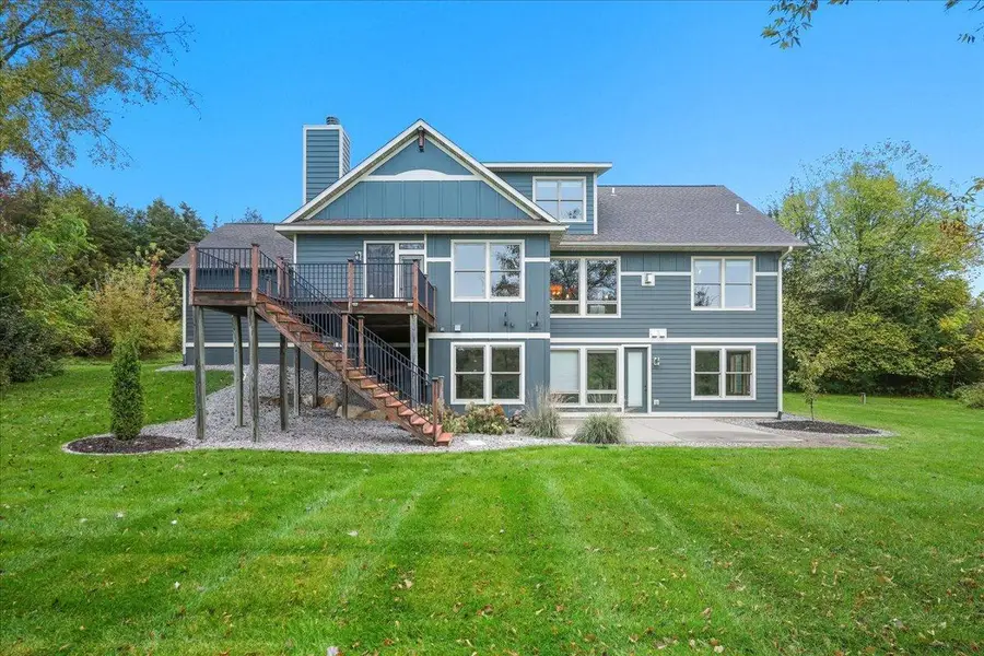 380 Cedar Court, Troy, WI 54016 - Image #3