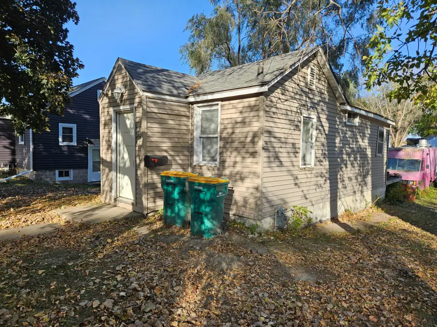 715 S 1st Avenue, Albert Lea, MN 56007 - Image #2