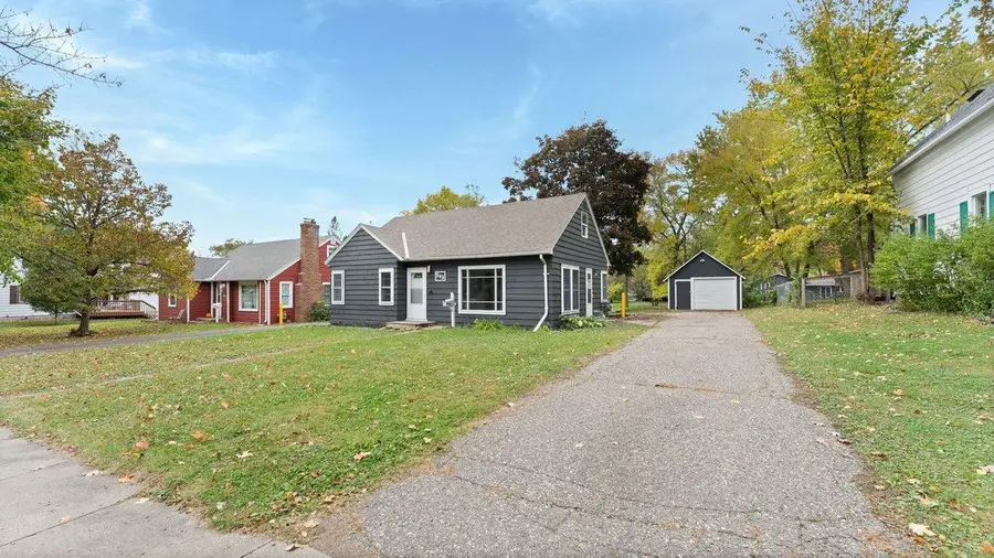 545 4th Avenue Sw, Hutchinson, MN 55350 - Image #2